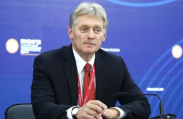 Песков: “Решение об обязательной вакцинации пока не принято”