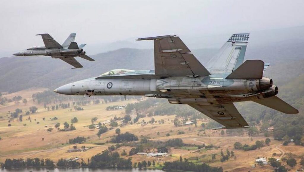 Австралия выводит оставшиеся 46 самолетов F/A-18A/B Hornet