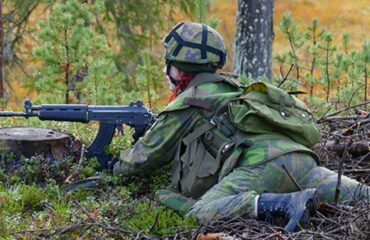 Финляндия призывает женщин вступать в ряды национальной обороны
