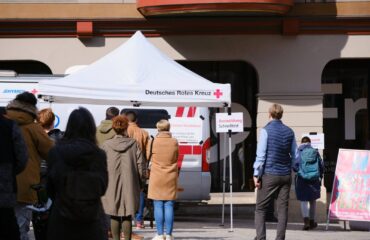 Германия: рекордное число заболеваний коронавирусом среди вакцинированных