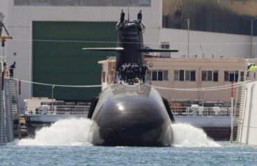 Испанская подводная лодка С-81 “Исаак Пераль” завершила испытания дизельного двигателя