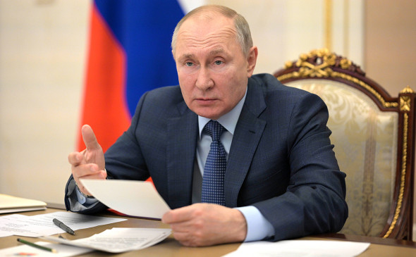 Путин призвал обращать внимание на передовые тенденции в разработке новых вооружений