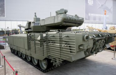 В России запущено серийное производство танка Т-14 «Армата» 