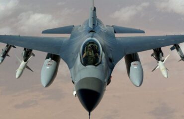 ВВС Украины могут получить на вооружение часть списанных истребителей ВВС США