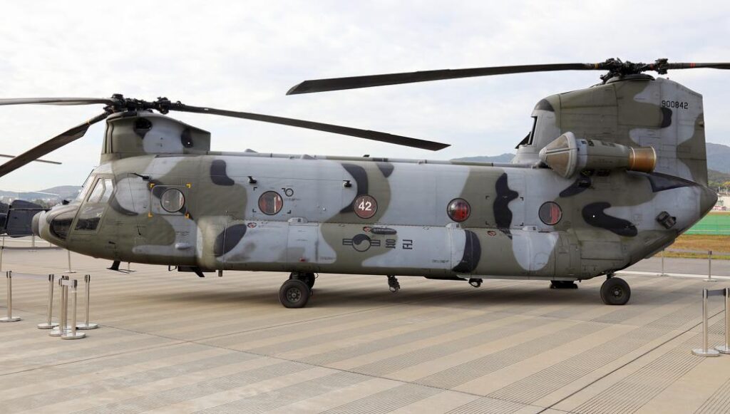 Южная Корея начала процесс замены CH-47D Chinook