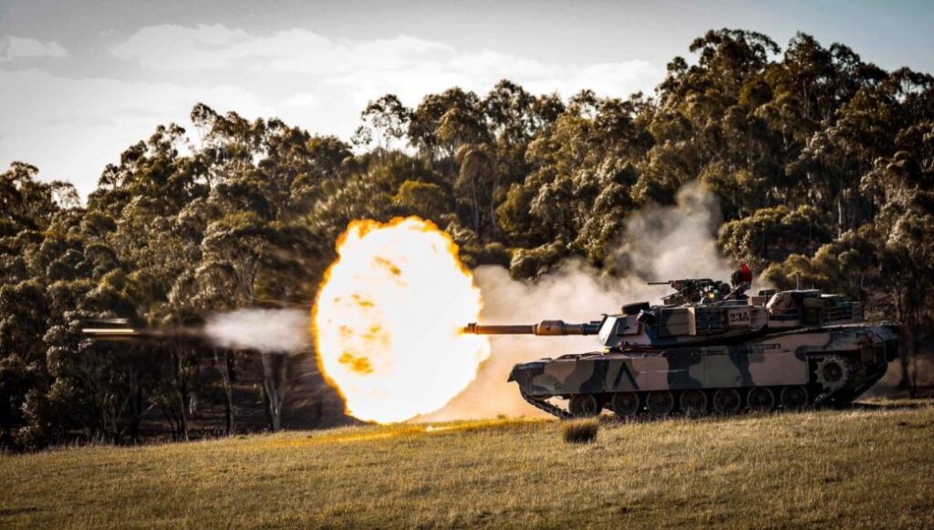 M1A2 Abrams продемонстрировали камуфляж и снайперские выстрелы (видео)