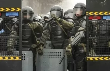 В центре Алма-Аты началась зачистка на Площади Республики