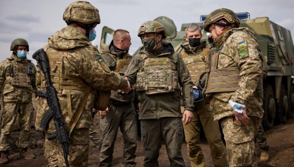 Зеленский признался, что просит западных коллег остановить истерию по поводу российской угрозы, но его не слушают”
