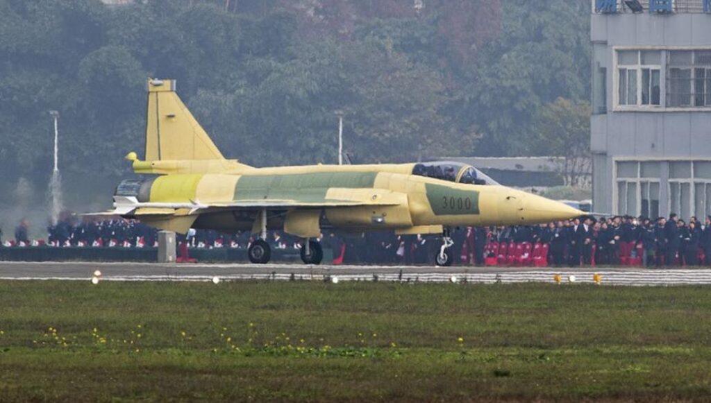 Первый пакистанский JF-17 Thunder Block-3 готов (видео, фото)
