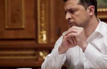 Зеленский заявил лидерам ЕС в ходе телеконференции, что, возможно, они видят его в последний раз