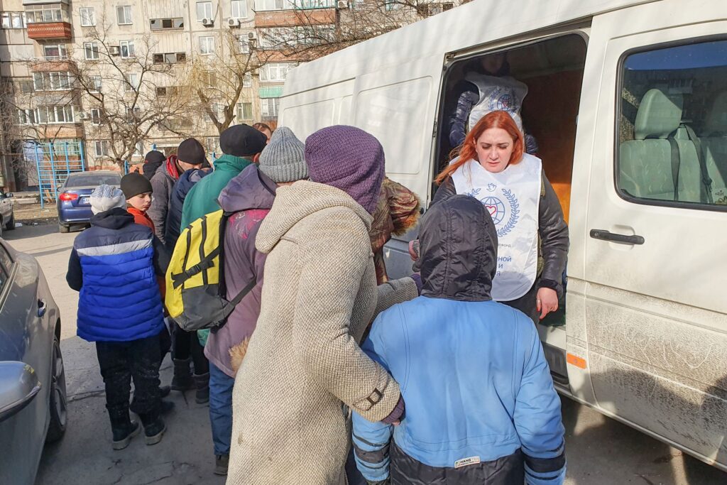 В Мариуполь доставлена гуманитарная помощь