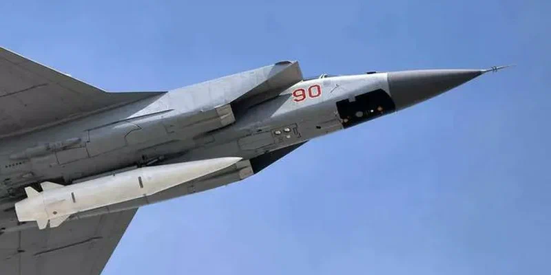 Минобороны сообщило об уничтожении ракетно-космических предприятиях в Киеве (видео)