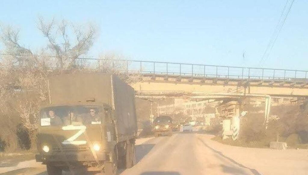 Переброска российских войск и техники из Севастополя в Херсон