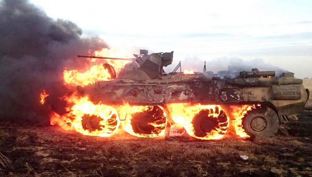 Видео: Украинские военные под Черниговом попали под обстрел ВС РФ