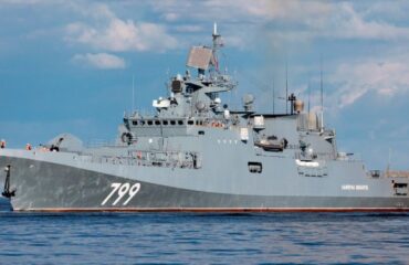 Тайна российского фрегата «Адмирал Макаров»: подбит, горит или вернулся в порт Севастополя?