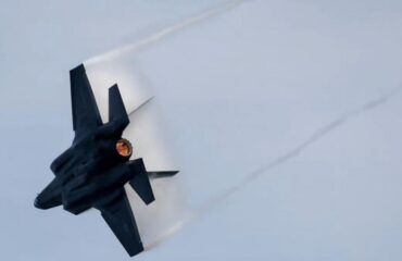 Российский самолет-разведчик замечен над Балтийским морем