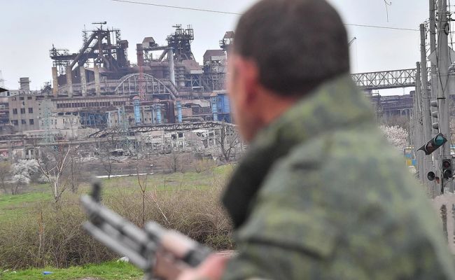 Видео: Первые сдавшиеся раненые украинские националисты с “Азовстали”