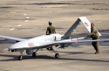 Турция подарила Украине беспилотник Bayraktar” – Литва собрала 5 миллионов евро на боеприпасы к нему