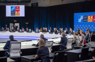 NYT: Западу ничего не осталось, кроме как прямо вмешаться в конфликт на Украине