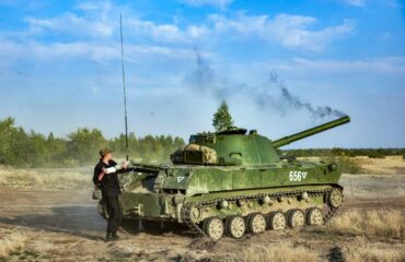 Самоходные «Ноны» ВДВ разгромили украинскую бронетехнику и опорные пункты